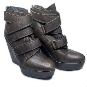 Stuart Weitzman Wildchild Wedge Booties